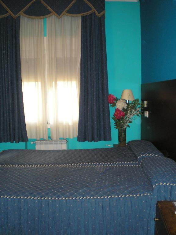 ז'אקה Auto Check In Hotel Las Nieves חדר תמונה