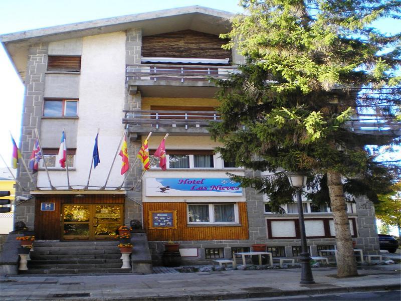 ז'אקה Auto Check In Hotel Las Nieves מראה חיצוני תמונה